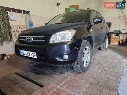 Тойота РАВ 4, объемом двигателя 2.2 л и пробегом 190 тыс. км за 4500 $, фото 1 на Automoto.ua