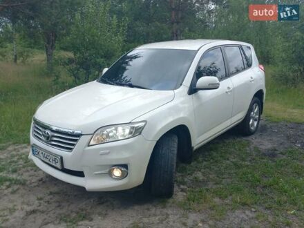Тойота РАВ 4 2010 в Березно на Automoto.ua Тойота РАВ 4, объемом двигателя 2.2 л и пробегом 245 тыс. км за 11800 $, фото 1 на Automoto.ua
