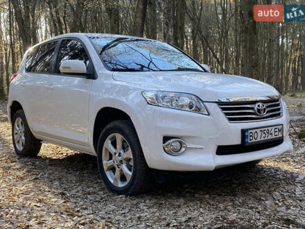 Тойота РАВ 4 2011 в Кременце на Automoto.ua Тойота РАВ 4, объемом двигателя 2.2 л и пробегом 245 тыс. км за 12600 $, фото 1 на Automoto.ua