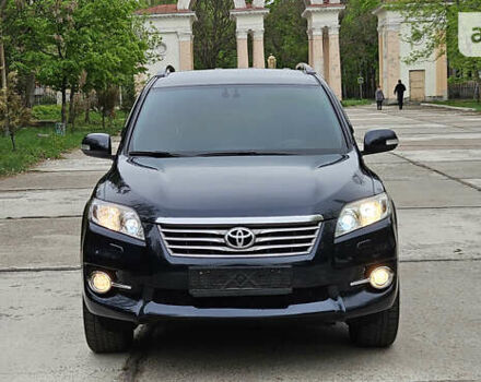 Тойота РАВ 4, объемом двигателя 2 л и пробегом 173 тыс. км за 12800 $, фото 1 на Automoto.ua