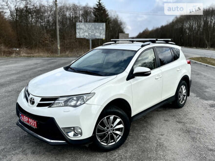 Тойота РАВ 4 2013 в Тернополе на Automoto.ua Тойота РАВ 4, объемом двигателя 2.2 л и пробегом 290 тыс. км за 15300 $, фото 1 на Automoto.ua