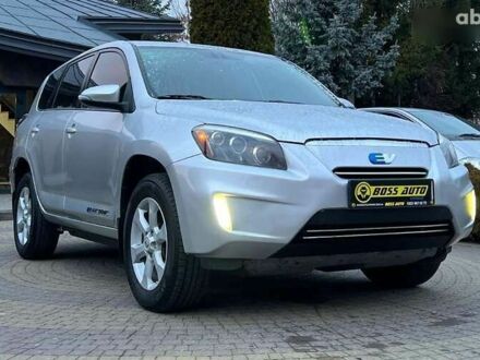 Тойота РАВ 4 2014 в Львове на Automoto.ua Тойота РАВ 4, объемом двигателя 4.25 л и пробегом 136 тыс. км за 10700 $, фото 1 на Automoto.ua