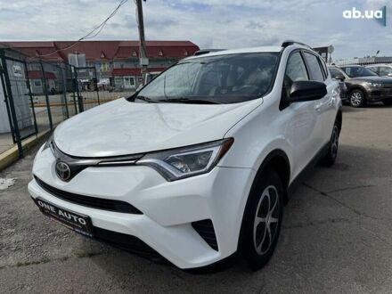 Тойота РАВ 4 2017 у Києві на Automoto.ua Тойота РАВ 4, об'ємом двигуна 0 л та пробігом 180 тис. км за 15990 $, фото 1 на Automoto.ua
