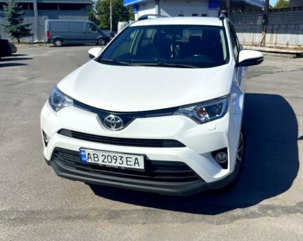 Тойота РАВ 4, об'ємом двигуна 2 л та пробігом 190 тис. км за 18000 $, фото 1 на Automoto.ua