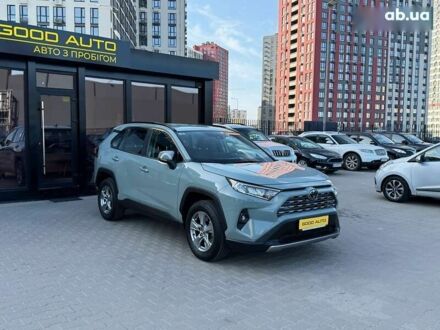 Тойота РАВ 4 2023 в Киеве на Automoto.ua Тойота РАВ 4, объемом двигателя 2 л и пробегом 10 тыс. км за 33999 $, фото 1 на Automoto.ua