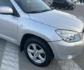 Серый Тойота РАВ 4, объемом двигателя 0 л и пробегом 347 тыс. км за 9900 $, фото 12 на Automoto.ua