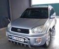 Серый Тойота РАВ 4, объемом двигателя 2 л и пробегом 260 тыс. км за 6267 $, фото 1 на Automoto.ua