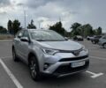 Серый Тойота РАВ 4, объемом двигателя 0 л и пробегом 141 тыс. км за 22574 $, фото 1 на Automoto.ua