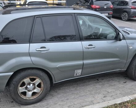 Сірий Тойота РАВ 4, об'ємом двигуна 2 л та пробігом 405 тис. км за 1425 $, фото 2 на Automoto.ua