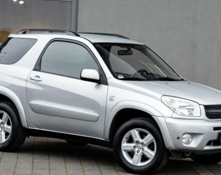 Серый Тойота РАВ 4, объемом двигателя 2 л и пробегом 187 тыс. км за 3313 $, фото 4 на Automoto.ua