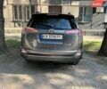 Серый Тойота РАВ 4, объемом двигателя 2.4 л и пробегом 184 тыс. км за 15000 $, фото 22 на Automoto.ua