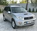 Сірий Тойота РАВ 4, об'ємом двигуна 2 л та пробігом 350 тис. км за 3400 $, фото 1 на Automoto.ua