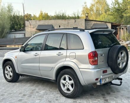 Сірий Тойота РАВ 4, об'ємом двигуна 2 л та пробігом 350 тис. км за 3400 $, фото 5 на Automoto.ua