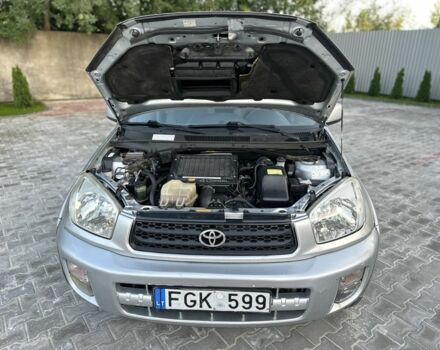 Сірий Тойота РАВ 4, об'ємом двигуна 2 л та пробігом 350 тис. км за 3400 $, фото 17 на Automoto.ua