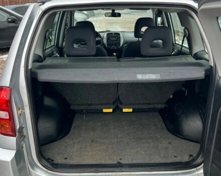 Серый Тойота РАВ 4, объемом двигателя 2 л и пробегом 260 тыс. км за 2900 $, фото 7 на Automoto.ua