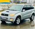 Серый Тойота РАВ 4, объемом двигателя 2 л и пробегом 172 тыс. км за 4150 $, фото 1 на Automoto.ua