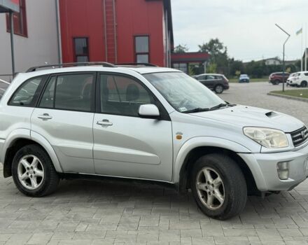 Серый Тойота РАВ 4, объемом двигателя 2 л и пробегом 280 тыс. км за 3700 $, фото 2 на Automoto.ua