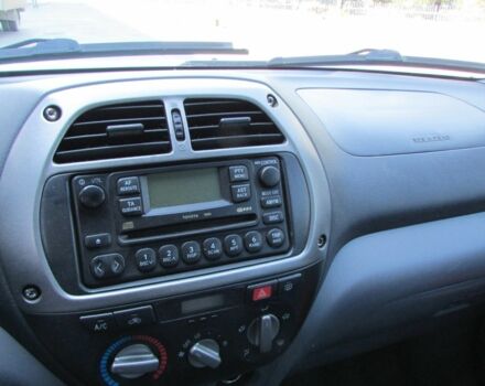 Серый Тойота РАВ 4, объемом двигателя 2 л и пробегом 168 тыс. км за 6987 $, фото 7 на Automoto.ua