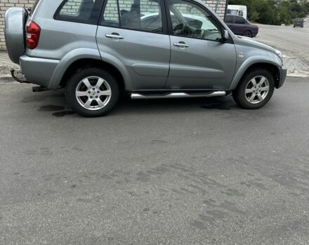 Серый Тойота РАВ 4, объемом двигателя 2 л и пробегом 320 тыс. км за 4000 $, фото 10 на Automoto.ua