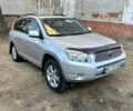 Сірий Тойота РАВ 4, об'ємом двигуна 2.4 л та пробігом 196 тис. км за 8300 $, фото 1 на Automoto.ua