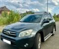 Серый Тойота РАВ 4, объемом двигателя 2 л и пробегом 148 тыс. км за 9500 $, фото 1 на Automoto.ua