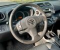 Серый Тойота РАВ 4, объемом двигателя 2 л и пробегом 148 тыс. км за 9500 $, фото 4 на Automoto.ua