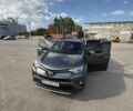 Серый Тойота РАВ 4, объемом двигателя 2.5 л и пробегом 118 тыс. км за 22000 $, фото 1 на Automoto.ua