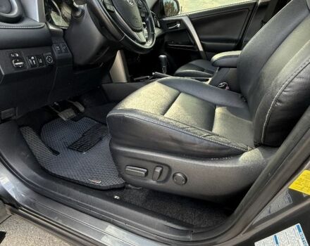 Серый Тойота РАВ 4, объемом двигателя 2.5 л и пробегом 118 тыс. км за 22000 $, фото 7 на Automoto.ua