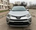 Сірий Тойота РАВ 4, об'ємом двигуна 2 л та пробігом 146 тис. км за 19500 $, фото 1 на Automoto.ua