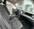 Сірий Тойота РАВ 4, об'ємом двигуна 2 л та пробігом 211 тис. км за 18000 $, фото 7 на Automoto.ua