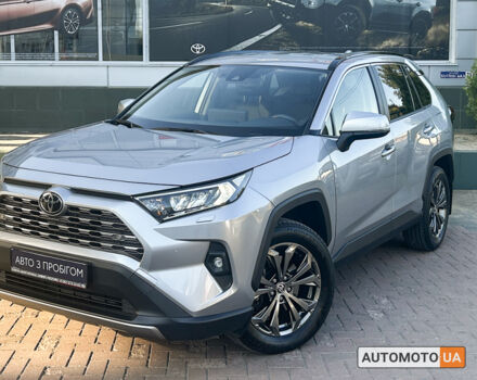 Серый Тойота РАВ 4, объемом двигателя 2 л и пробегом 48 тыс. км за 32944 $, фото 1 на Automoto.ua