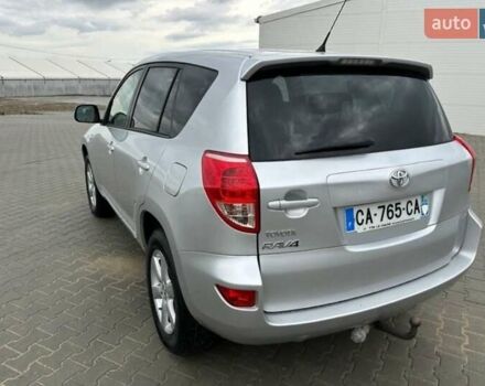 Сірий Тойота РАВ 4, об'ємом двигуна 2 л та пробігом 230 тис. км за 2800 $, фото 8 на Automoto.ua
