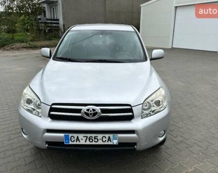 Сірий Тойота РАВ 4, об'ємом двигуна 2 л та пробігом 230 тис. км за 2800 $, фото 2 на Automoto.ua