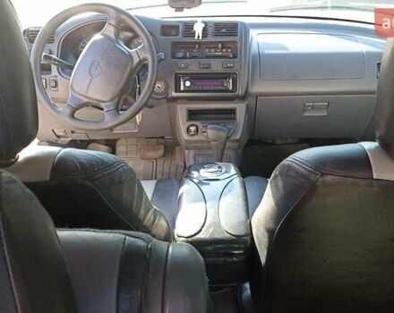 Серый Тойота РАВ 4, объемом двигателя 2 л и пробегом 391 тыс. км за 5250 $, фото 7 на Automoto.ua