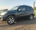 Сірий Тойота РАВ 4, об'ємом двигуна 2 л та пробігом 326 тис. км за 4150 $, фото 1 на Automoto.ua
