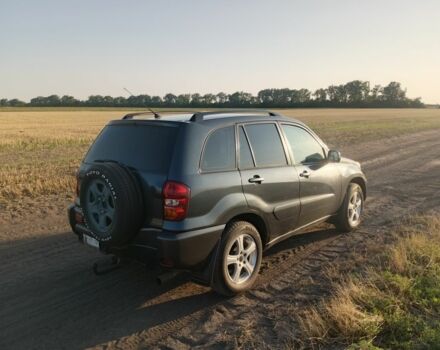 Сірий Тойота РАВ 4, об'ємом двигуна 2 л та пробігом 326 тис. км за 4150 $, фото 3 на Automoto.ua