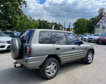 Сірий Тойота РАВ 4, об'ємом двигуна 2 л та пробігом 273 тис. км за 5590 $, фото 19 на Automoto.ua