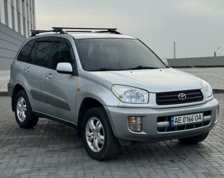 Серый Тойота РАВ 4, объемом двигателя 2 л и пробегом 242 тыс. км за 5499 $, фото 6 на Automoto.ua