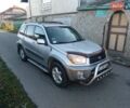 Сірий Тойота РАВ 4, об'ємом двигуна 2 л та пробігом 330 тис. км за 4350 $, фото 1 на Automoto.ua