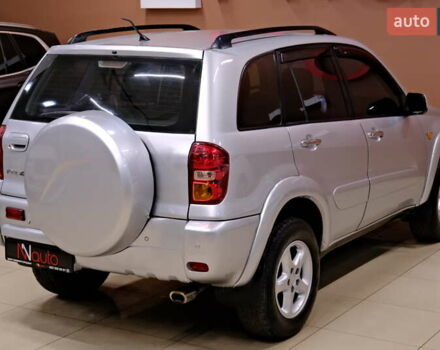 Серый Тойота РАВ 4, объемом двигателя 2 л и пробегом 275 тыс. км за 6900 $, фото 13 на Automoto.ua