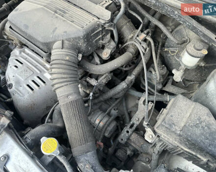 Сірий Тойота РАВ 4, об'ємом двигуна 2 л та пробігом 206 тис. км за 7800 $, фото 38 на Automoto.ua