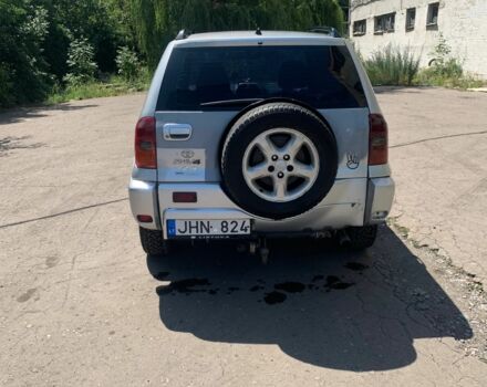 Сірий Тойота РАВ 4, об'ємом двигуна 2 л та пробігом 368 тис. км за 3800 $, фото 3 на Automoto.ua