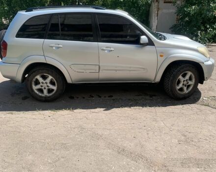 Сірий Тойота РАВ 4, об'ємом двигуна 2 л та пробігом 368 тис. км за 3800 $, фото 2 на Automoto.ua