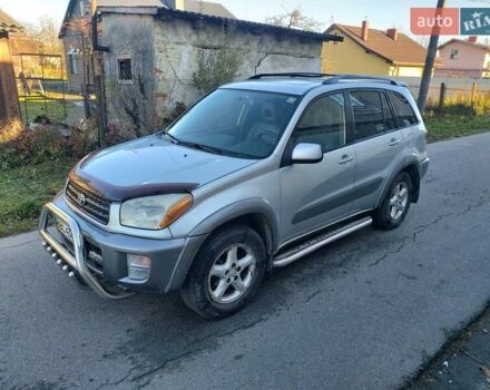 Сірий Тойота РАВ 4, об'ємом двигуна 2 л та пробігом 330 тис. км за 4350 $, фото 6 на Automoto.ua