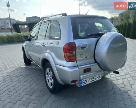 Сірий Тойота РАВ 4, об'ємом двигуна 2 л та пробігом 206 тис. км за 7800 $, фото 8 на Automoto.ua