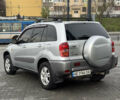 Серый Тойота РАВ 4, объемом двигателя 2 л и пробегом 242 тыс. км за 5499 $, фото 2 на Automoto.ua