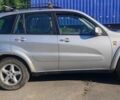 Сірий Тойота РАВ 4, об'ємом двигуна 2 л та пробігом 270 тис. км за 5568 $, фото 1 на Automoto.ua