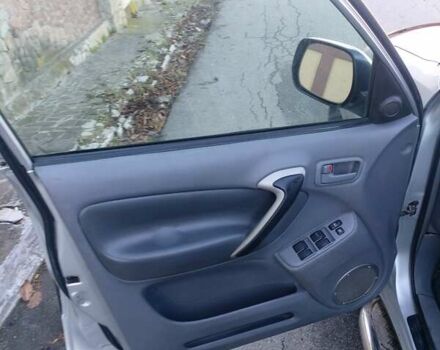 Сірий Тойота РАВ 4, об'ємом двигуна 2 л та пробігом 330 тис. км за 4350 $, фото 23 на Automoto.ua