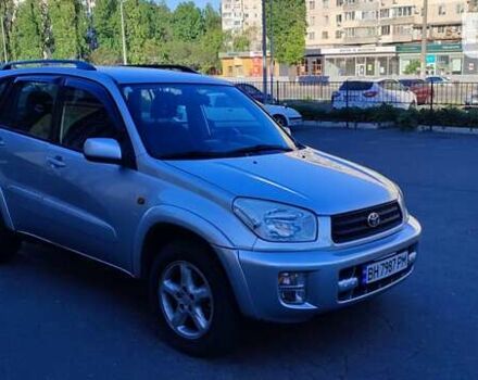 Серый Тойота РАВ 4, объемом двигателя 2 л и пробегом 191 тыс. км за 6700 $, фото 1 на Automoto.ua