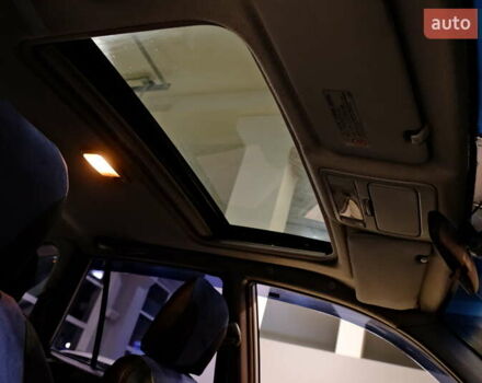 Серый Тойота РАВ 4, объемом двигателя 2 л и пробегом 275 тыс. км за 6900 $, фото 42 на Automoto.ua